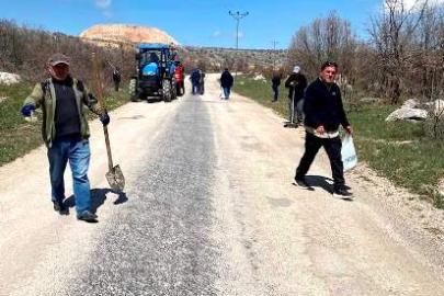 ORMANÖZÜ KÖYLÜLERİNDEN ÖRNEK DAYANIŞMA: YOLLARINI KENDİLERİ ONARDI