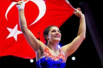 Nesrin Baş’a Büyük Onur: Turhal Belediyesi’nden Oy Birliğiyle Ödül Kararı