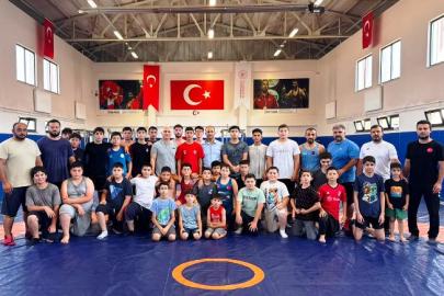Turhal’da Güreş Coşkusu Sürüyor