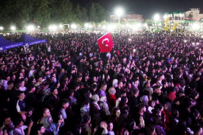 TURHAL’DA ZAFER COŞKUSU