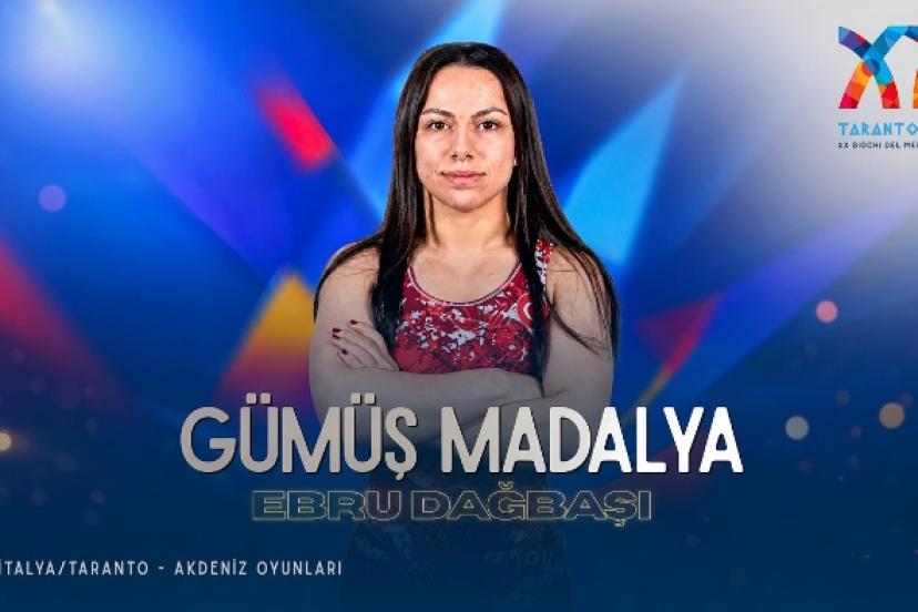 TURHALLI EBRU DAĞBAŞI’DAN GÜMÜŞ MADALYA!